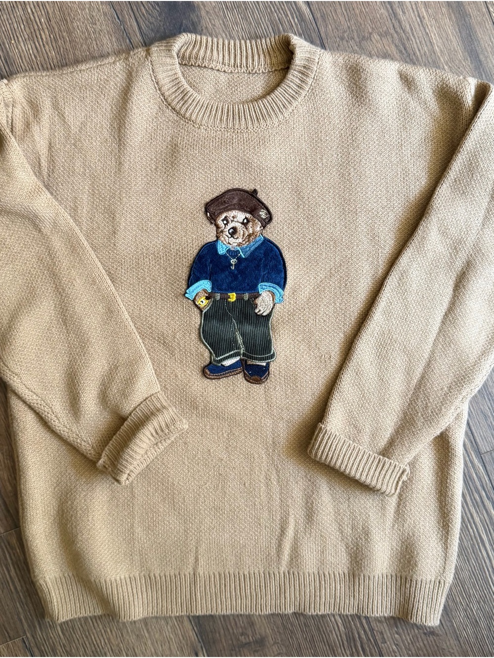 Woman’s Beige Crewneck Sweater with Embroidered Bear